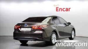Toyota Camry 2.5 LE HYBRID 2022 года из Южной Кореи