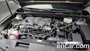 Toyota Camry 2.5 LE HYBRID 2022 года из Южной Кореи