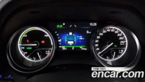Toyota Camry 2.5 LE HYBRID 2022 года из Южной Кореи