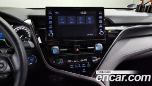 Toyota Camry 2.5 LE HYBRID 2022 года из Южной Кореи