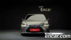 Lexus ES Luxury Plus 2021 года из Южной Кореи