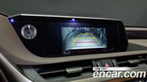 Lexus ES Luxury Plus 2021 года из Южной Кореи