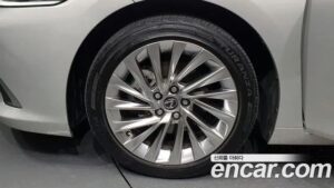 Lexus ES Executive 2020 года из Южной Кореи