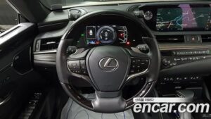 Lexus ES Executive 2020 года из Южной Кореи