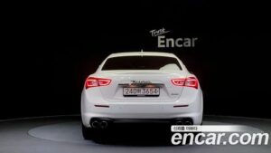 Maserati Ghibli 3.0 Дизель 2020 года из Южной Кореи