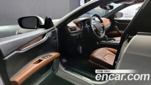 Maserati Ghibli 3.0 Дизель 2020 года из Южной Кореи
