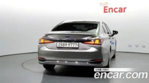 Lexus ES Executive 2021 года из Южной Кореи