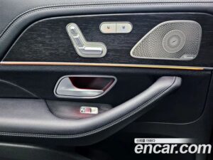 Mercedes-Benz GLS-Class GLS400d 4MATIC 2022 года из Южной Кореи