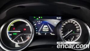 Toyota Camry 2.5 XLE HYBRID 2020 года из Южной Кореи