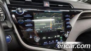 Toyota Camry 2.5 XLE HYBRID 2020 года из Южной Кореи