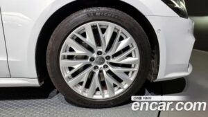 Audi A7 45 TDI 4WD Premium 2020 года из Южной Кореи