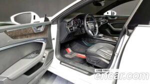 Audi A7 45 TDI 4WD Premium 2020 года из Южной Кореи