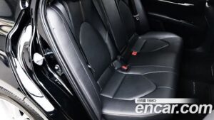 Toyota Camry 2.5 XLE HYBRID 2020 года из Южной Кореи