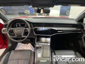 Audi A7 55 TFSI 4WD Premium 2022 года из Южной Кореи