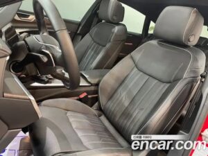 Audi A7 55 TFSI 4WD Premium 2022 года из Южной Кореи