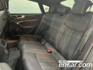 Audi A7 55 TFSI 4WD Premium 2022 года из Южной Кореи