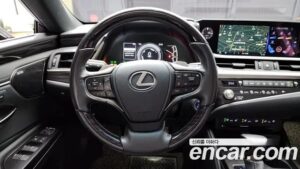 Lexus ES Executive 2021 года из Южной Кореи