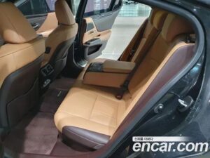 Lexus ES Executive 2021 года из Южной Кореи