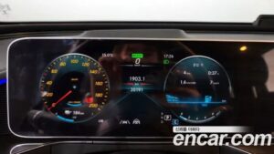 Mercedes-Benz EQC EQC400 4MATIC Premium 2020 года из Южной Кореи