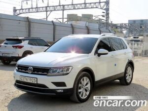 Volkswagen Tiguan 2.0 TDI Premium 2020 года из Южной Кореи