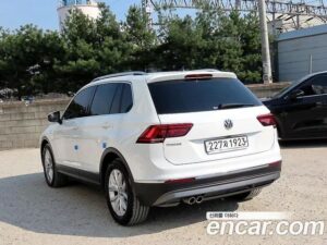Volkswagen Tiguan 2.0 TDI Premium 2020 года из Южной Кореи