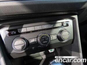 Volkswagen Tiguan 2.0 TDI Premium 2020 года из Южной Кореи