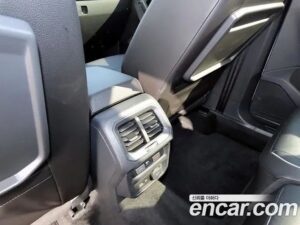 Volkswagen Tiguan 2.0 TDI Premium 2020 года из Южной Кореи