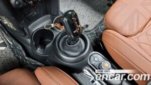 Mini Cooper DEFAULT 2020 года из Южной Кореи