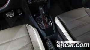 Volkswagen T-Roc 2.0 TDI Prestige 2021 года из Южной Кореи