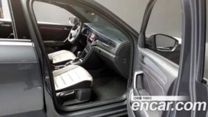 Volkswagen T-Roc 2.0 TDI Premium 2021 года из Южной Кореи