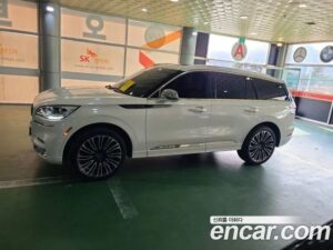 Lincoln Aviator 3.0 Black Label AWD 2022 года из Южной Кореи