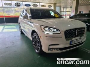 Lincoln Aviator 3.0 Black Label AWD 2022 года из Южной Кореи