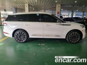 Lincoln Aviator 3.0 Black Label AWD 2022 года из Южной Кореи