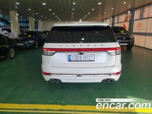 Lincoln Aviator 3.0 Black Label AWD 2022 года из Южной Кореи