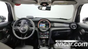 Mini Cooper 5Door HIGH 2021 года из Южной Кореи
