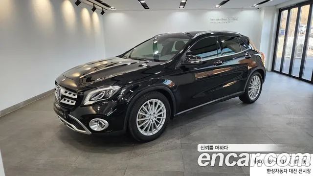 Mercedes-Benz GLA-Class GLA220 2019 года из Кореи