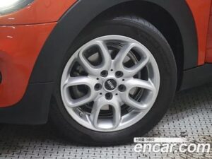 Mini Cooper 5Door HIGH 2021 года из Южной Кореи