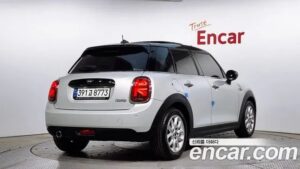 Mini Cooper 5Door HIGH 2021 года из Южной Кореи