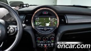Mini Cooper 5Door HIGH 2021 года из Южной Кореи