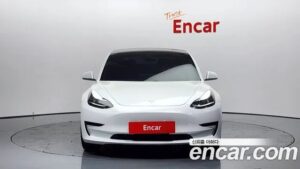 Tesla Model 3 Standard RANGE Plus 2020 года из Южной Кореи