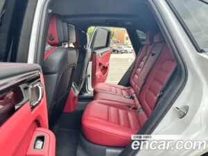 Porsche Macan 2.9 GTS 2022 года из Южной Кореи
