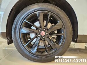 Jaguar F-PACE D200 SE 2022 года из Южной Кореи
