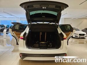 Jaguar F-PACE D200 SE 2022 года из Южной Кореи