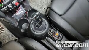 Mini Cooper 5Door HIGH 2021 года из Южной Кореи