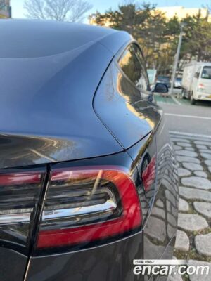 Tesla Model 3 LONG RANGE 2021 года из Южной Кореи