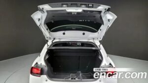 Citroen-DS C4 CACTUS 1.5 BlueHDi SHINE 2021 года из Южной Кореи