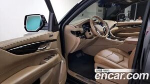 Cadillac Escalade 6.2 ESV 2020 года из Южной Кореи