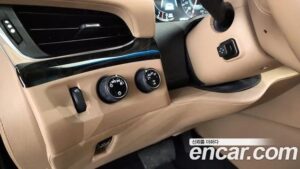 Cadillac Escalade 6.2 ESV 2020 года из Южной Кореи