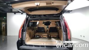 Cadillac Escalade 6.2 ESV 2020 года из Южной Кореи