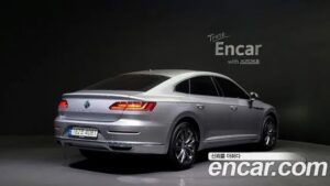 Volkswagen Arteon 2.0 TDI Premium 2020 года из Южной Кореи